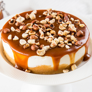 Salted Caramel & Macadamia nut Cheesecake